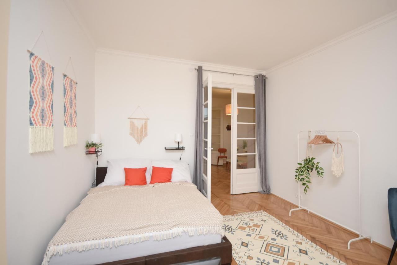 Castle Nest Apartment Budapest Luaran gambar
