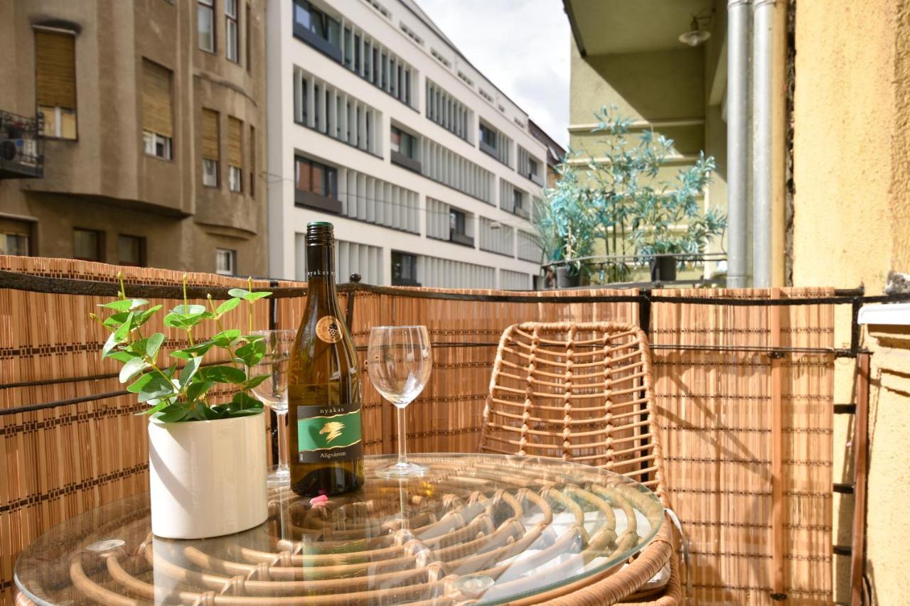 Castle Nest Apartment Budapest Luaran gambar