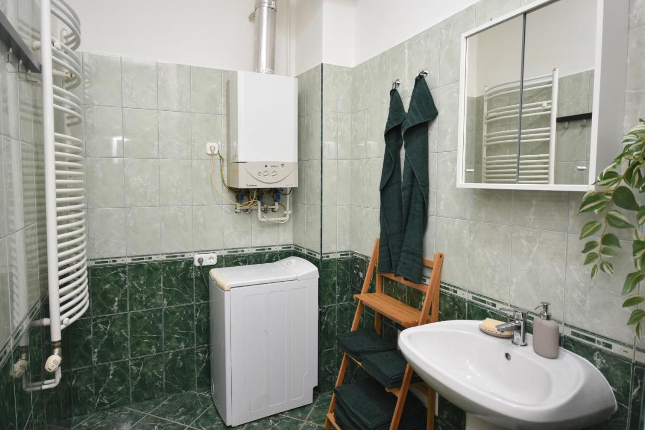 Castle Nest Apartment Budapest Luaran gambar